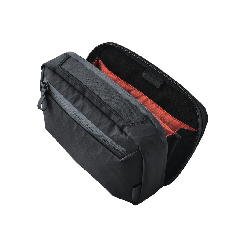 Elements tech case max